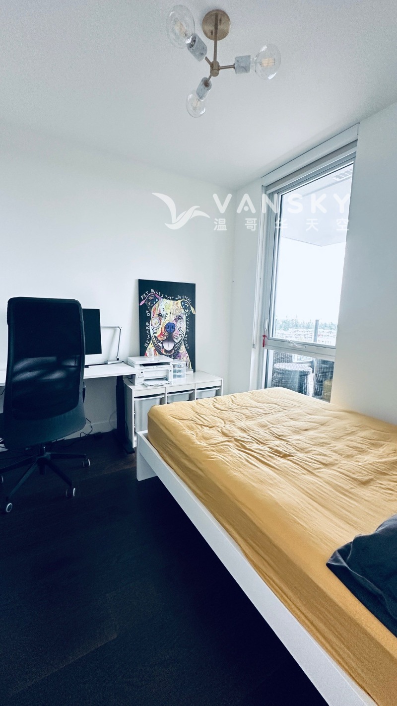 250819123034_2nd Bedroom.jpg